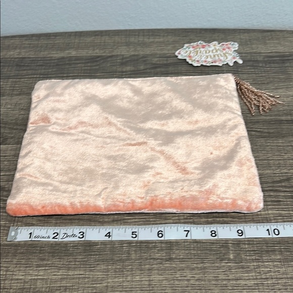 Floral/Beaded Embroidered Clutch/Make-Up Bag 💐 - Picture 6 of 8